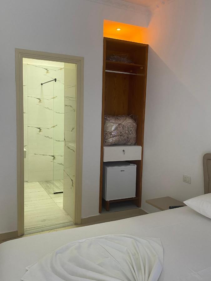 Hotel Kristal בורש מראה חיצוני תמונה