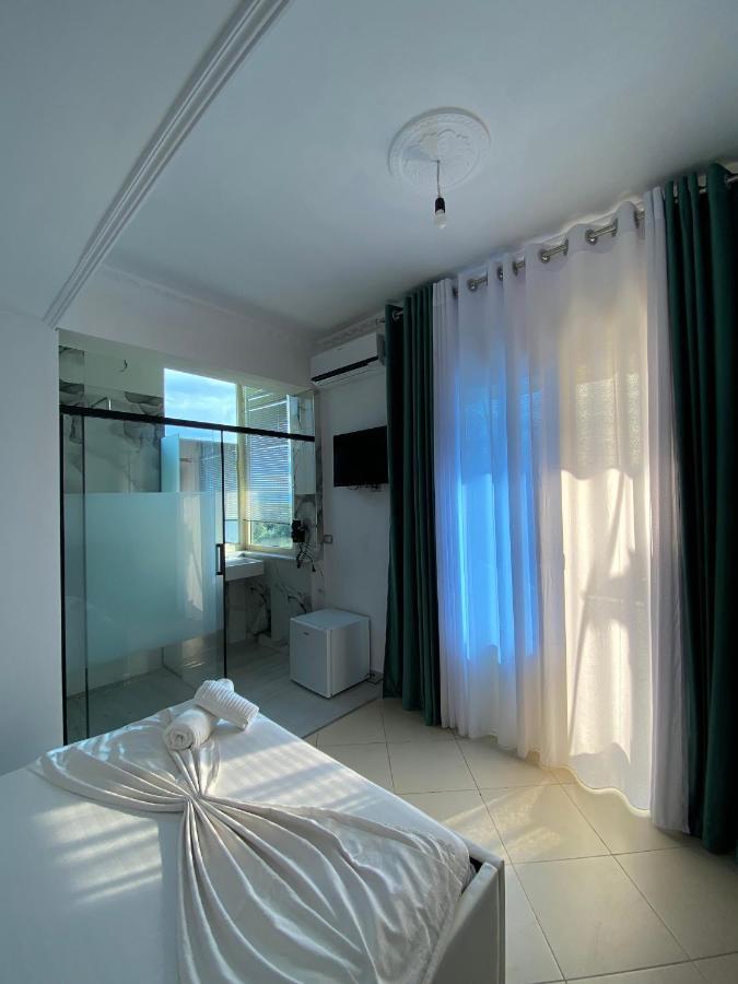 Hotel Kristal בורש מראה חיצוני תמונה