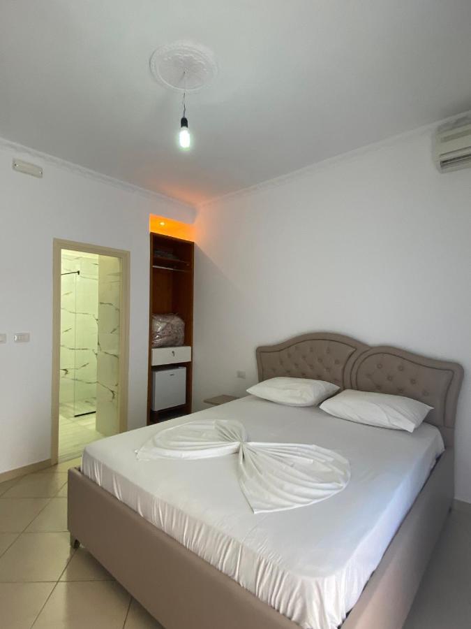 Hotel Kristal בורש מראה חיצוני תמונה