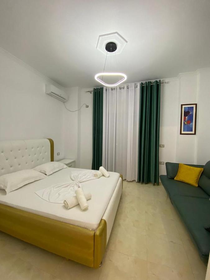 Hotel Kristal בורש מראה חיצוני תמונה