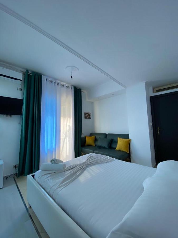 Hotel Kristal בורש מראה חיצוני תמונה