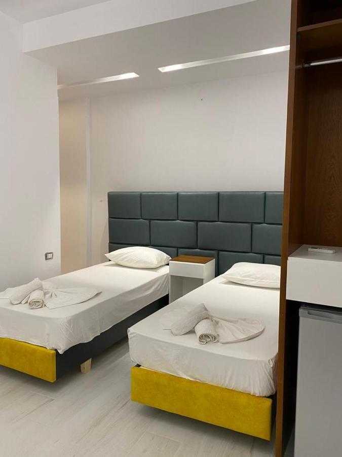 Hotel Kristal בורש מראה חיצוני תמונה
