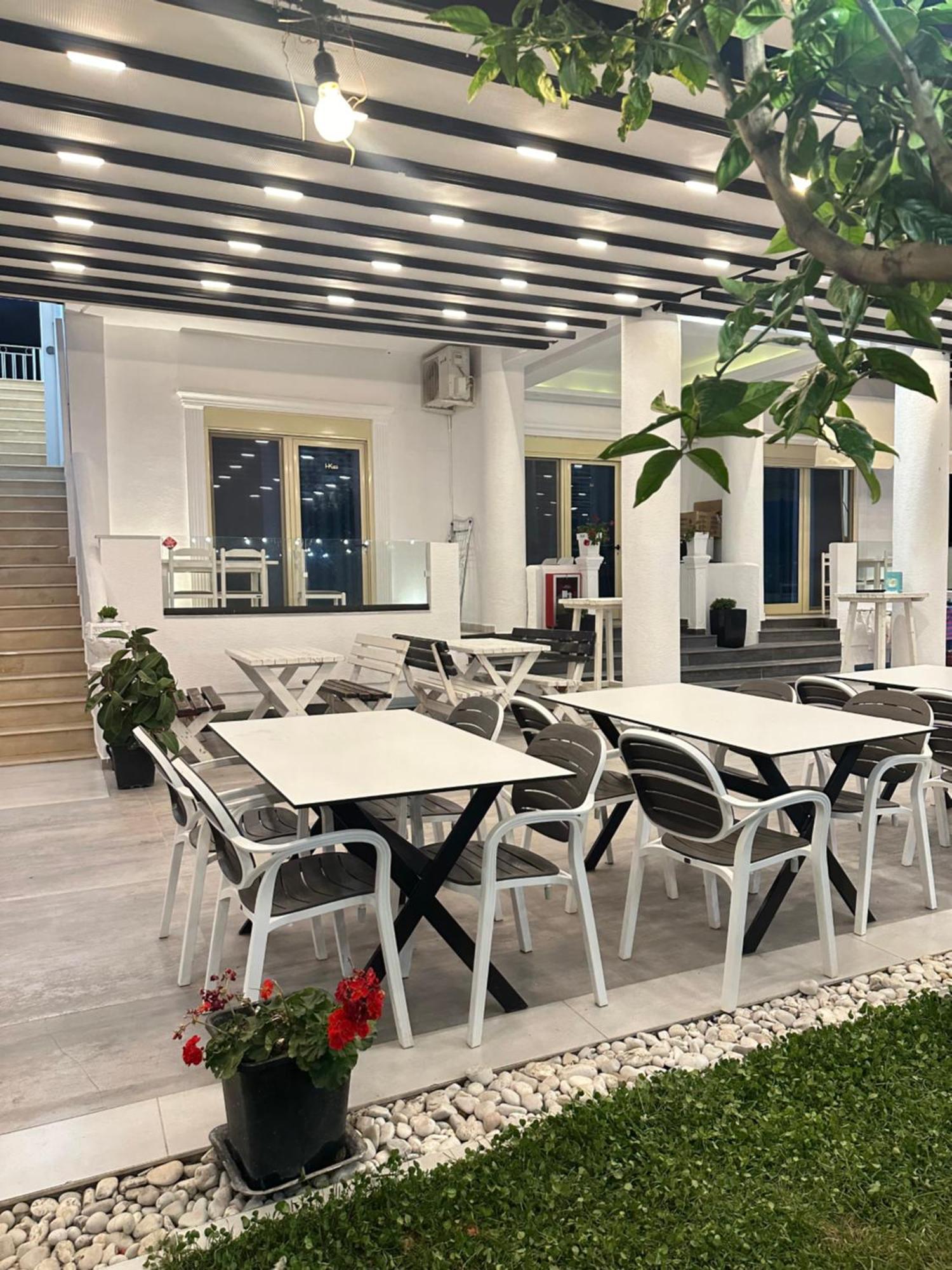 Hotel Kristal בורש מראה חיצוני תמונה